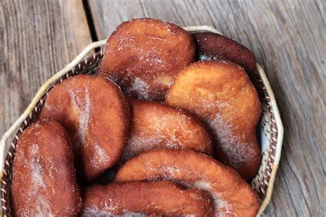  Pão Frito de Nanping: Uma Sinfonia Crocante de Texturas e Sabores Explosivos!